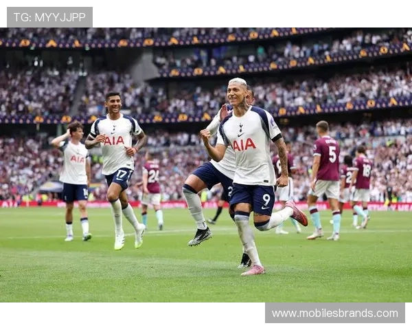 库杜斯英超首季高光：如何快速适应顶级联赛