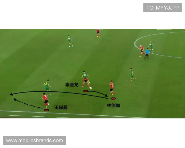 巴萨进攻体系依赖边路情况持续加剧，对战术稳定性与变化形成制约