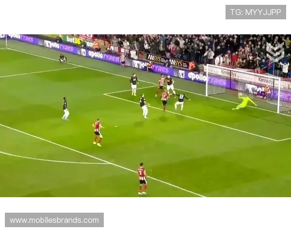 奥布拉克密集防守中连续极限扑救的极致体现 奥布拉克密集防守中连续极限扑救的极致体现